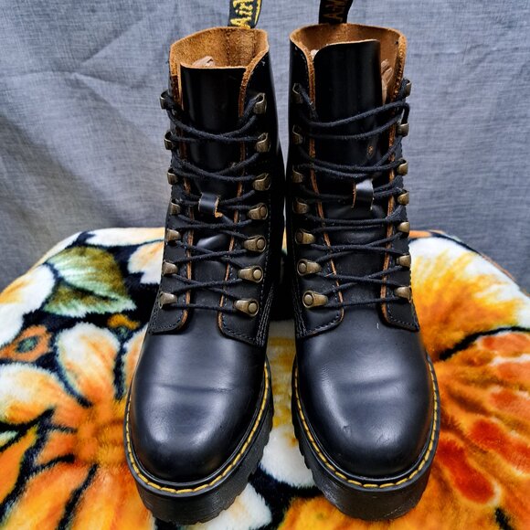 Dr. Martens Leona Boot Women Size 6 Black - Picture 3 of 13